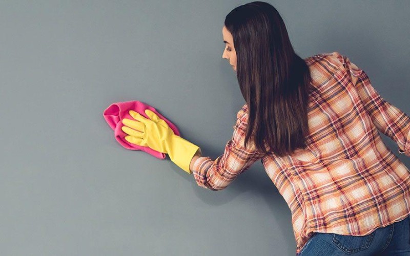 Como limpar corretamente suas paredes pintadas